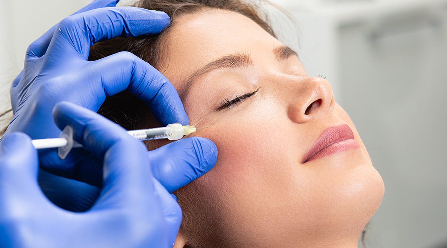 Woman-receiving-PRP-facial